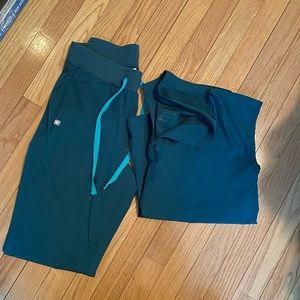 Figs water resistant scrubs